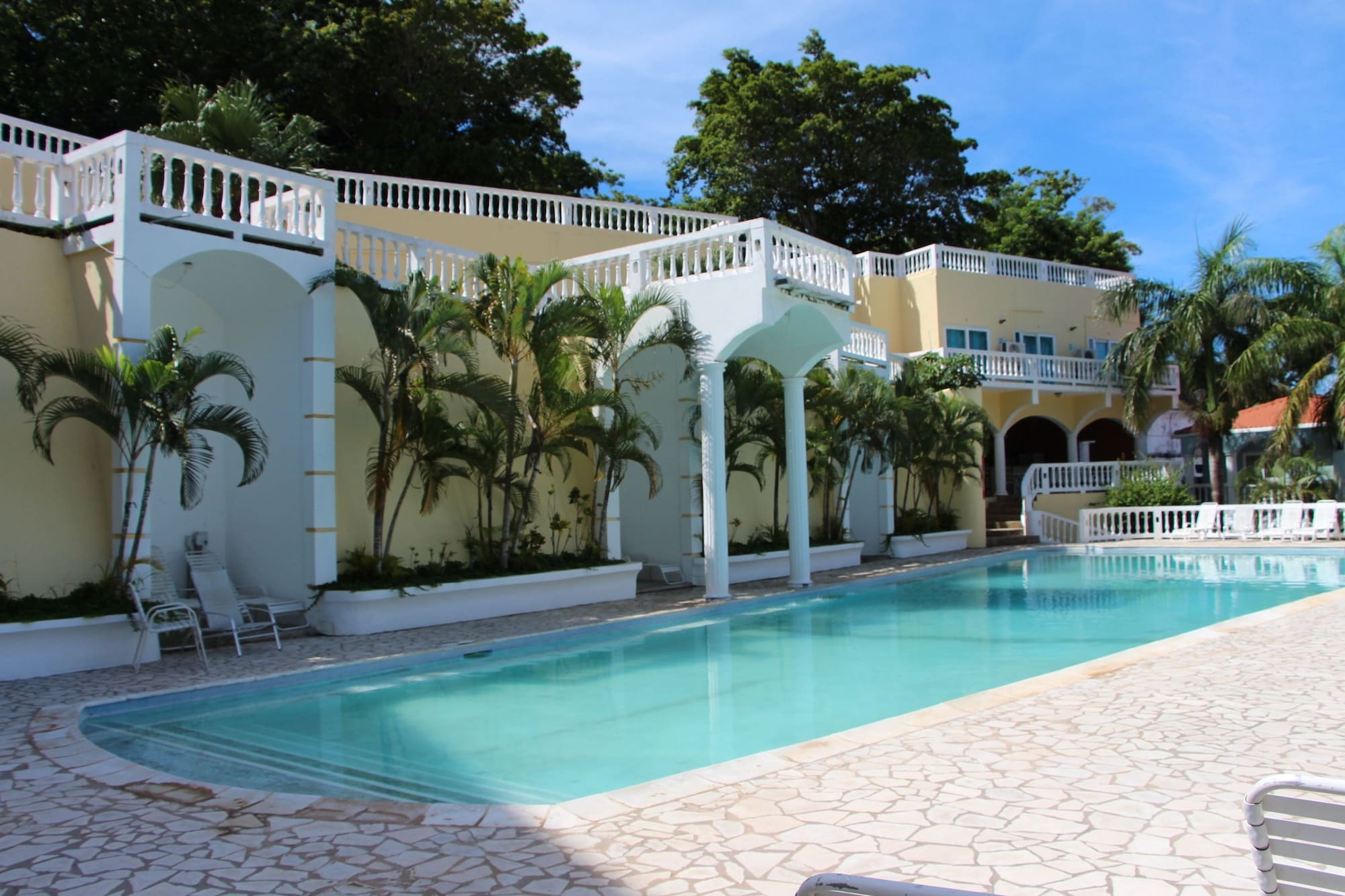 West End Divers Resort Cohoon Ridge Kültér fotó